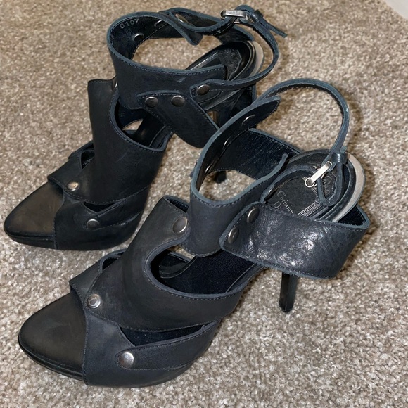 Christian Dior heels - Picture 4 of 7